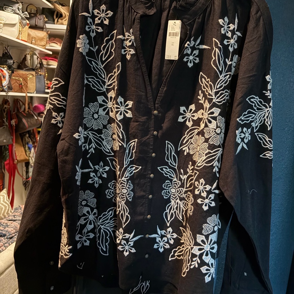 Pilcro Black Top with White Floral Design